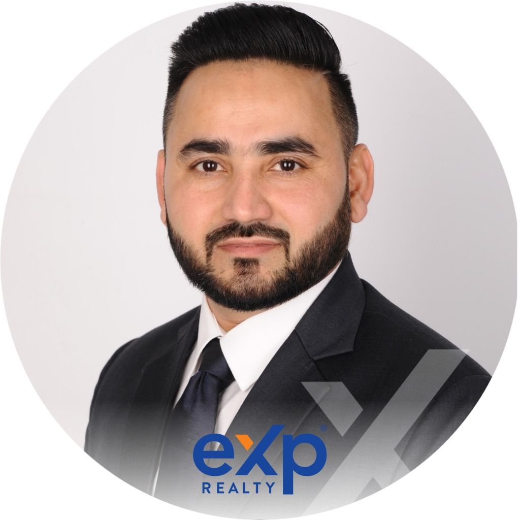 realtor photo