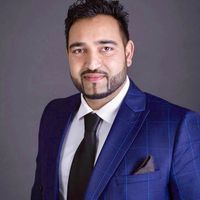 realtor photo