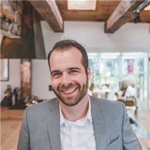 realtor photo