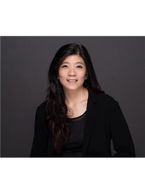realtor photo
