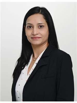 realtor photo